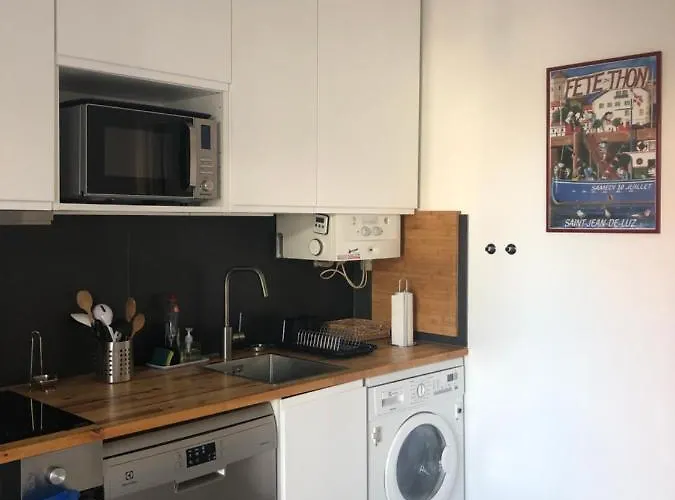 2 Pieces Avec Parking Quartier Du 公寓 *