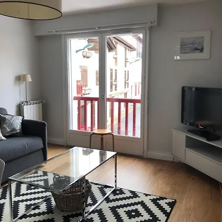 2 Pieces Avec Parking Quartier Du Apartmán Saint-Jean-de-Luz