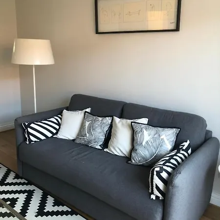 Apartmán 2 Pieces Avec Parking Quartier Du *