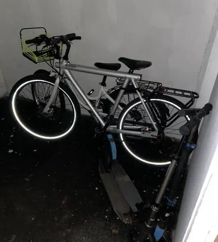 2 Pieces Avec Parking Quartier Du *